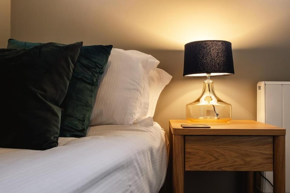 Westbury Collection - The Mews Apartment in Bristol