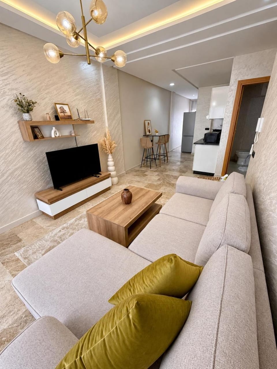 Communal lounge/ TV room
