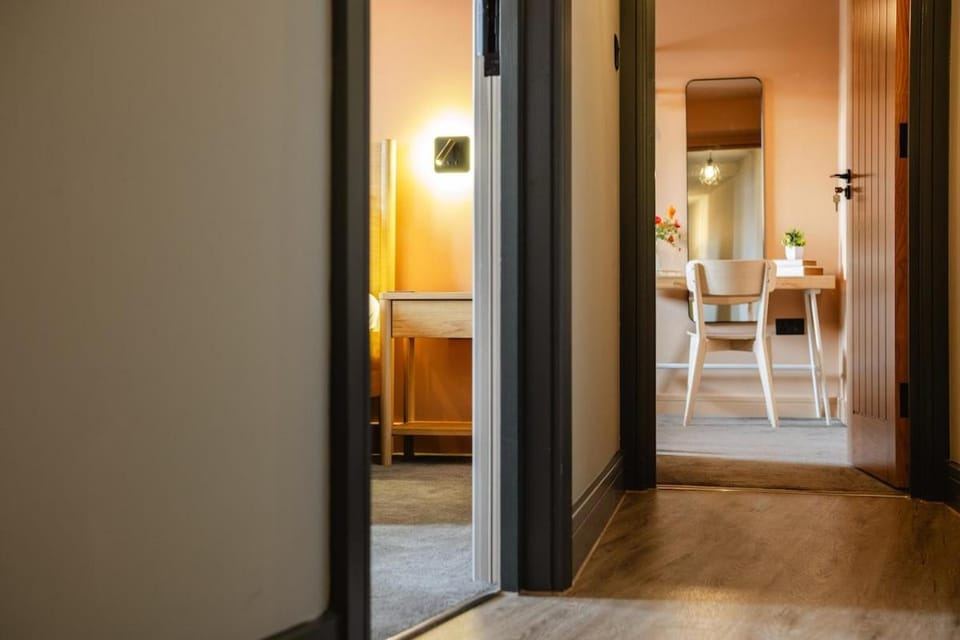 Westbury Collection - The High Street Retreat Apartment in Bristol