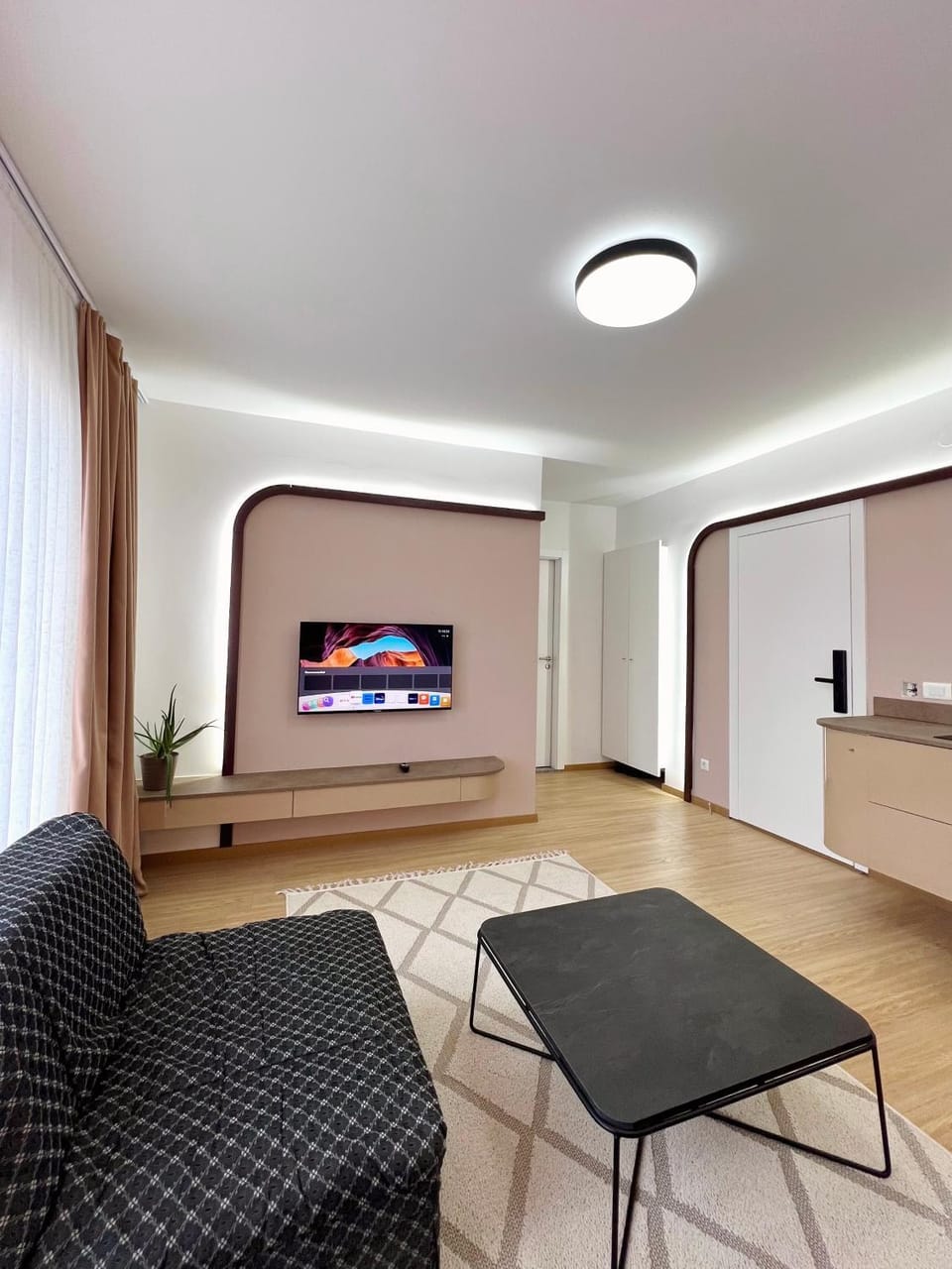 TV and multimedia, Living room, Seating area