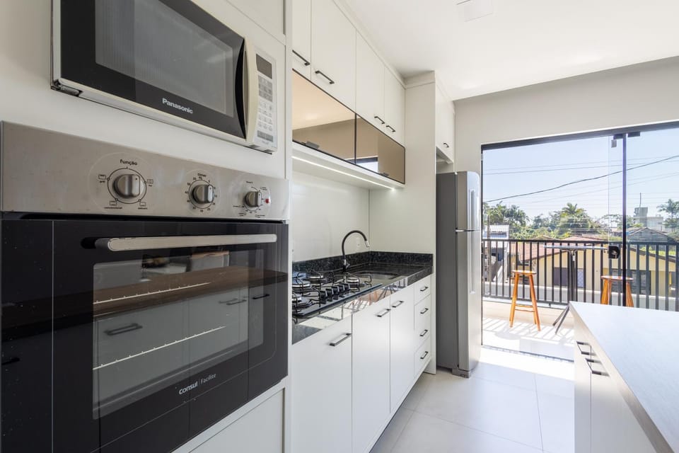 Apto com Churrasqueira próx da Praia Apartment in State of Santa Catarina