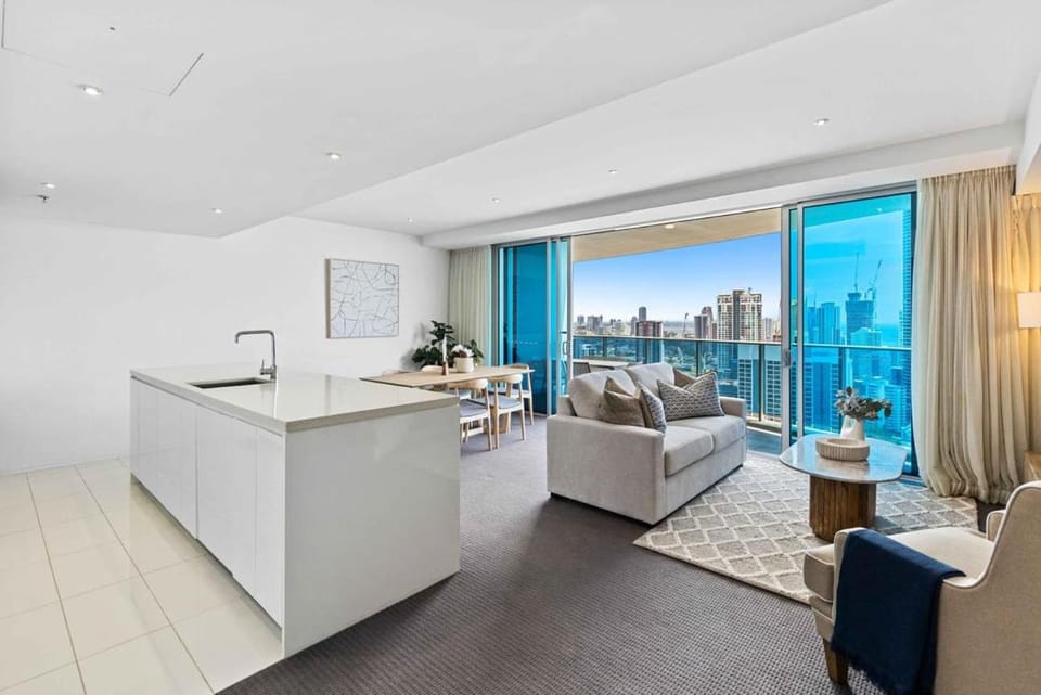 2BRM Ocean View at H-Residences Apartment in Surfers Paradise Boulevard