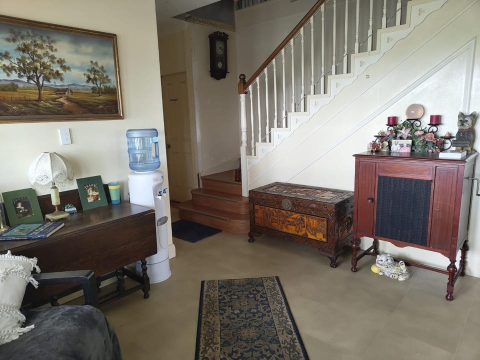 Camden Country Respite - Self Contained Farmstay Apartment Bed and Breakfast in Sydney