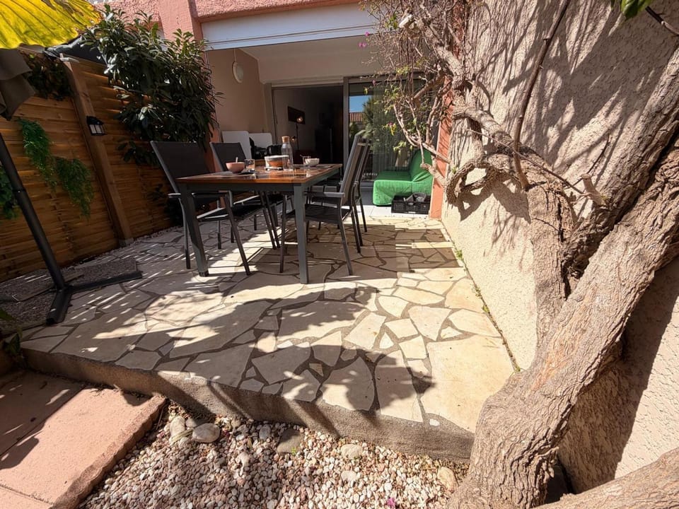 Appartement avec clim, parking - 4 pers. Apartment in Port-Vendres