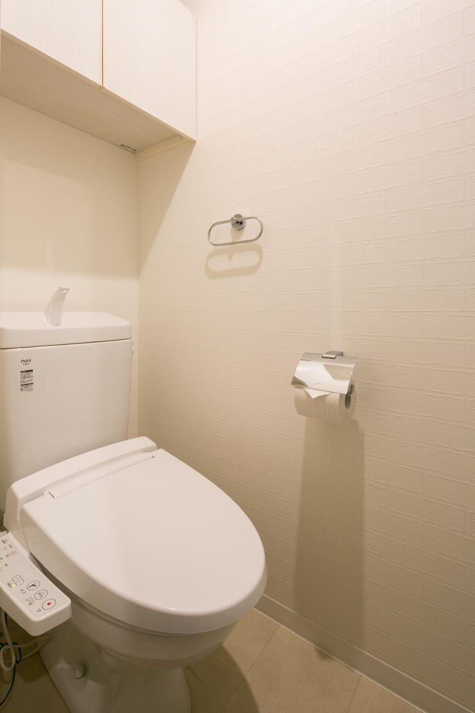 Toilet, bidet