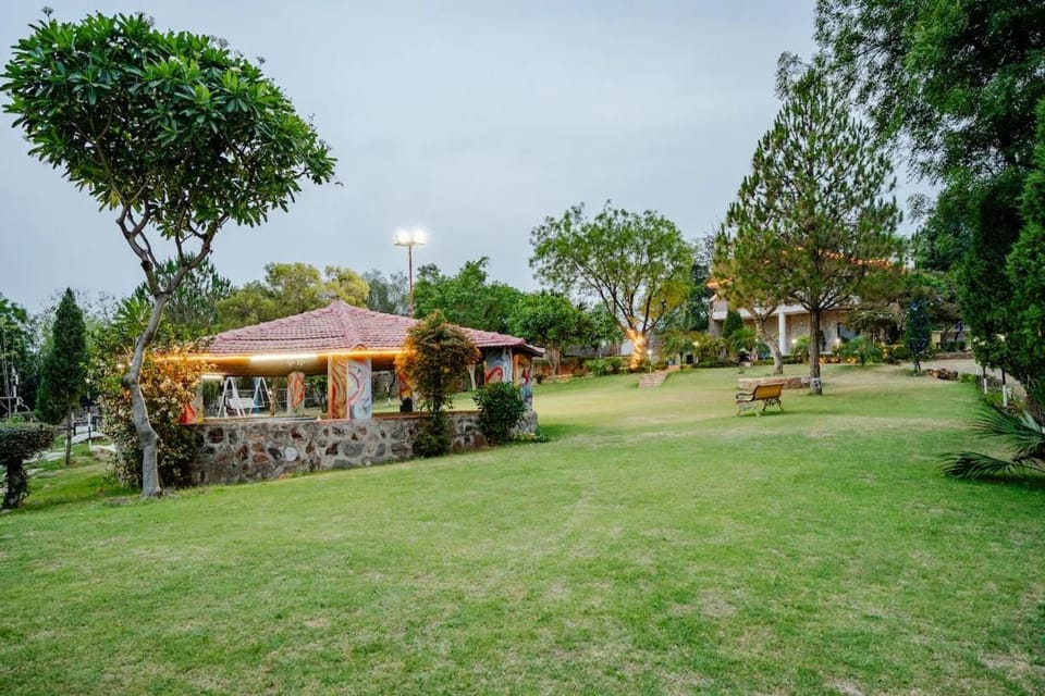Royal Stay farmhouse Gurgaon Farm Stay in Gurugram