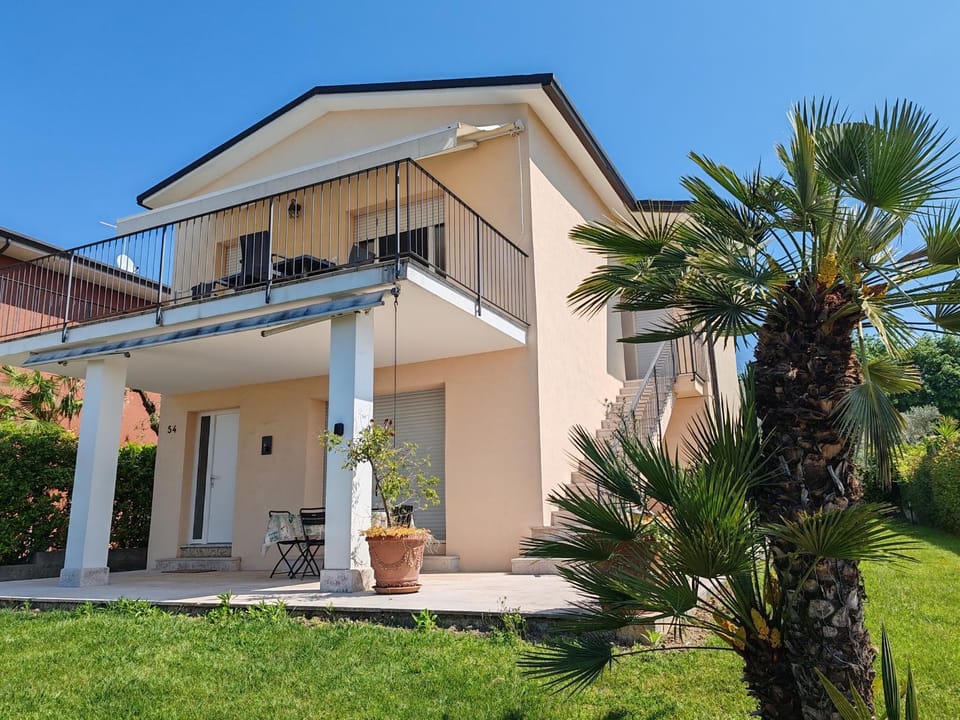 Property building, Garden view