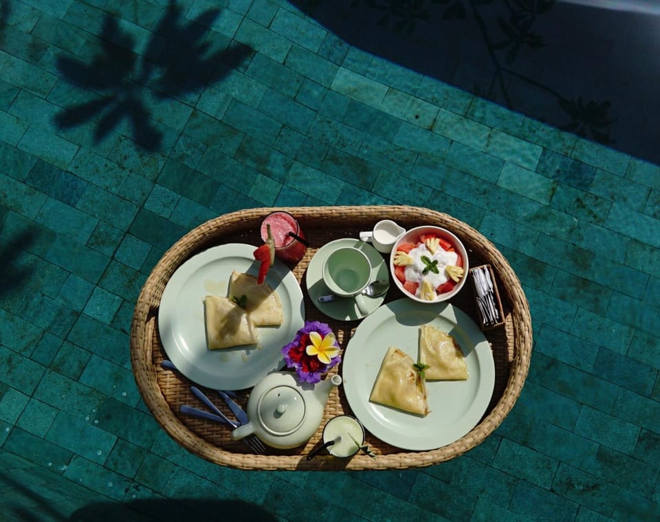 Food and drinks, Food, Pool view, Pool view, Swimming pool, Swimming pool