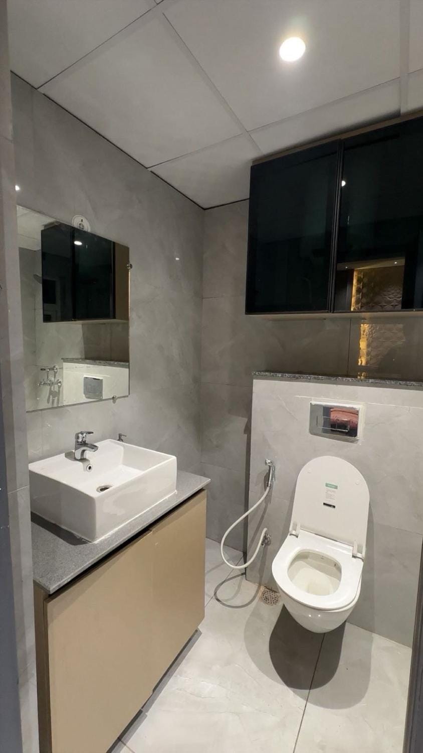 Fusion ufaria Mall Apartment in Noida