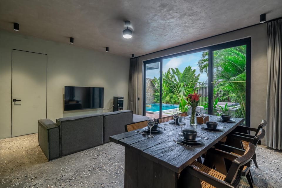 TV and multimedia, Living room, Dining area