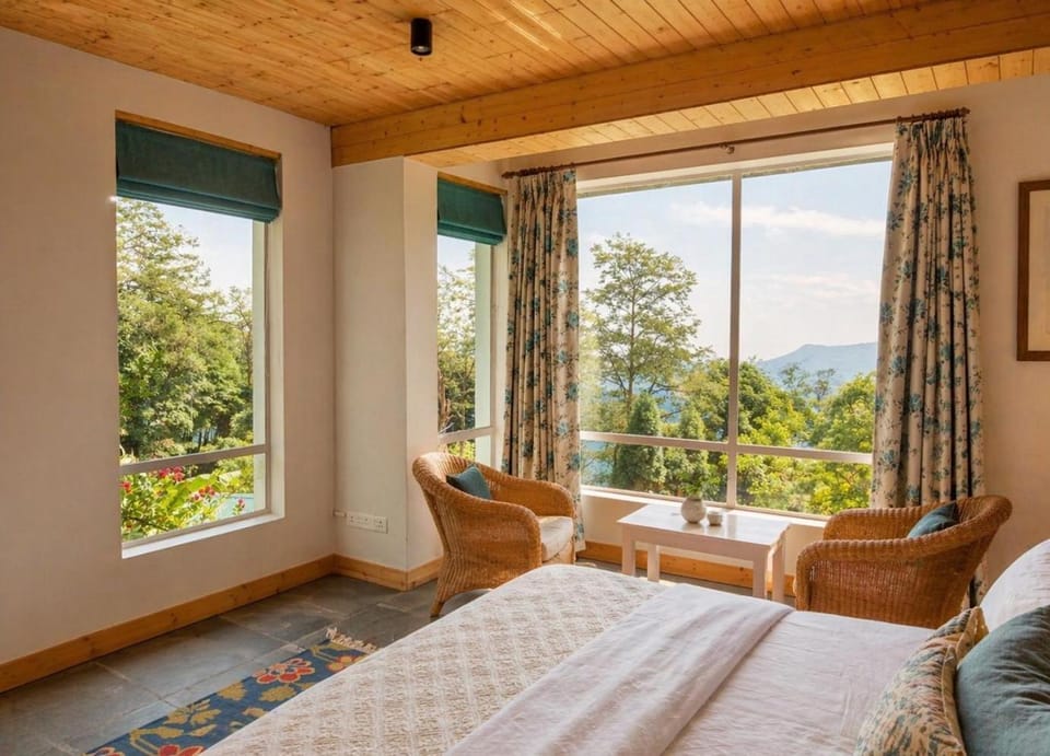 Kaleege House 2BR Forest Cottage Takdah, Darjeeling House in West Bengal