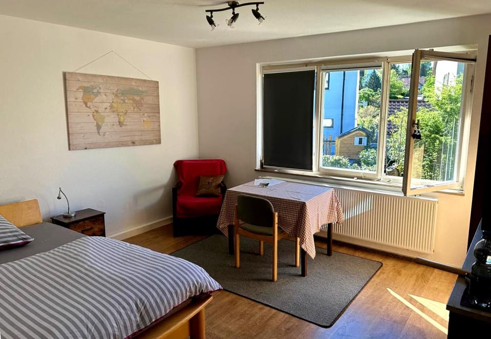 Bed, Seating area, Dining area, Bedroom, Garden view