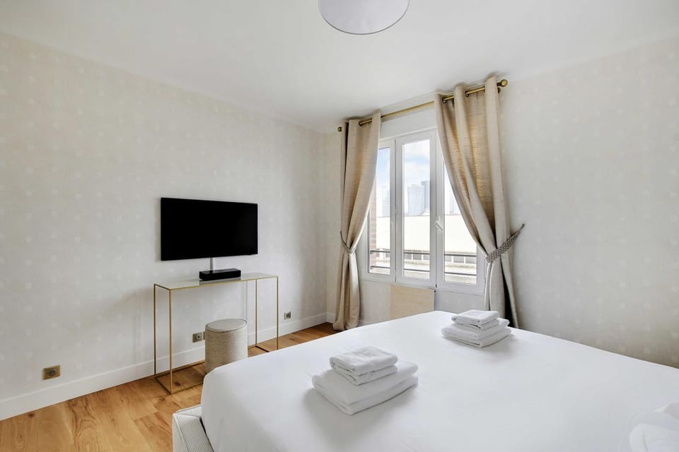 TV and multimedia, Bedroom