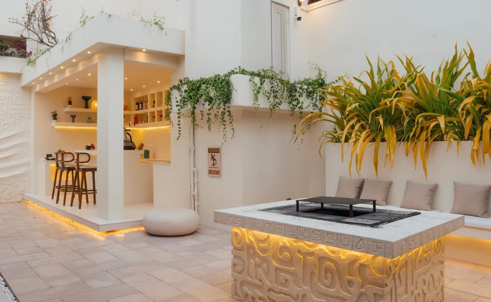 Salt & Palm Villa Villa in Western Province