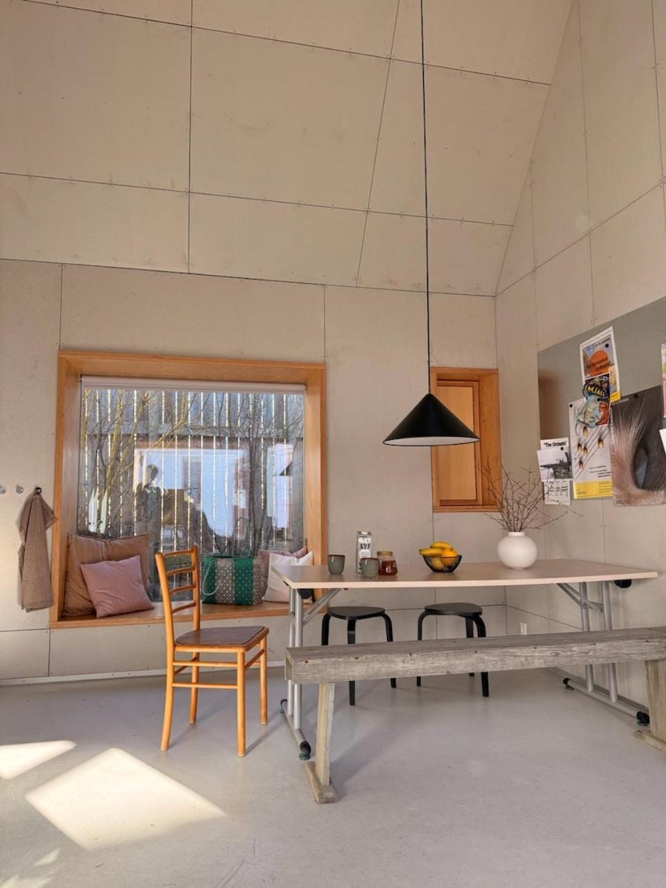 Kitchen or kitchenette, Communal kitchen