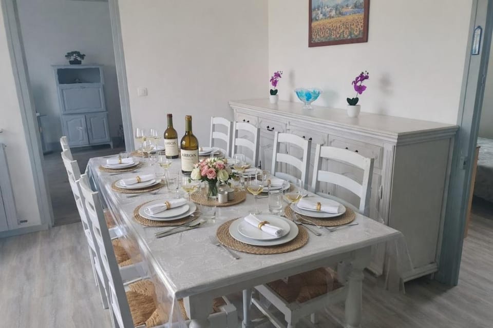 Dole Le Jura location 3 lits 5 places plus 2 places sur canapé lit Apartment in Dole