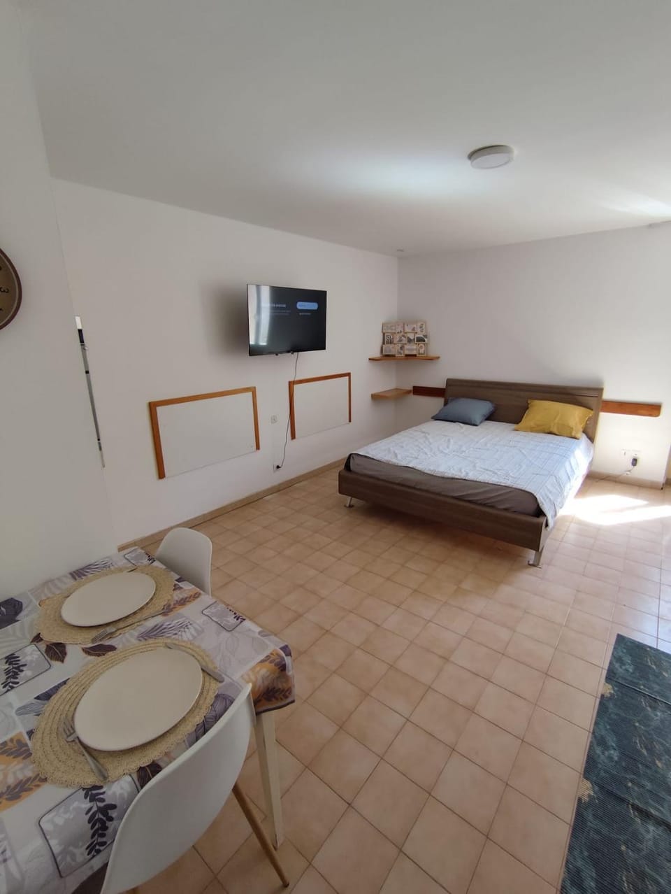 Appartement tout equipé Wifi à 100m du centre thermal Apartment in Occitanie