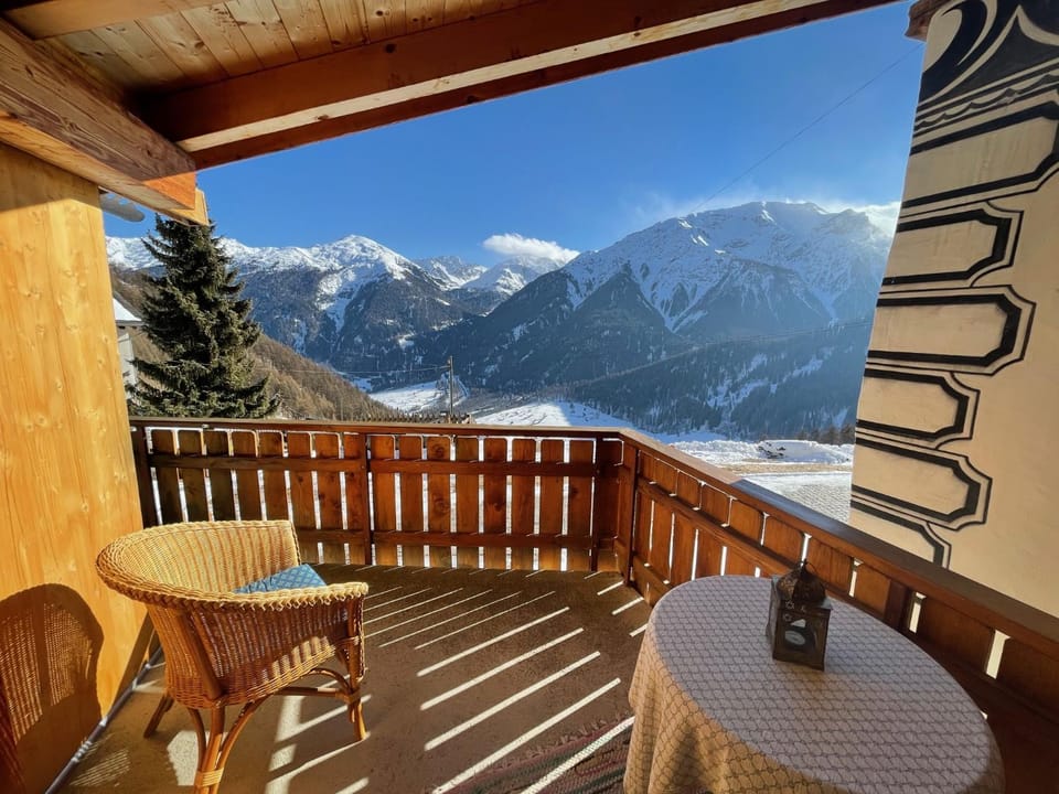 Natural landscape, Winter, View (from property/room), Balcony/Terrace, Mountain view