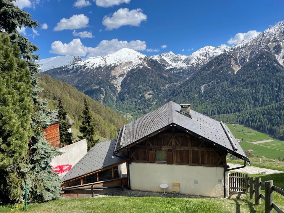 Property building, Spring, Day, Natural landscape, Mountain view