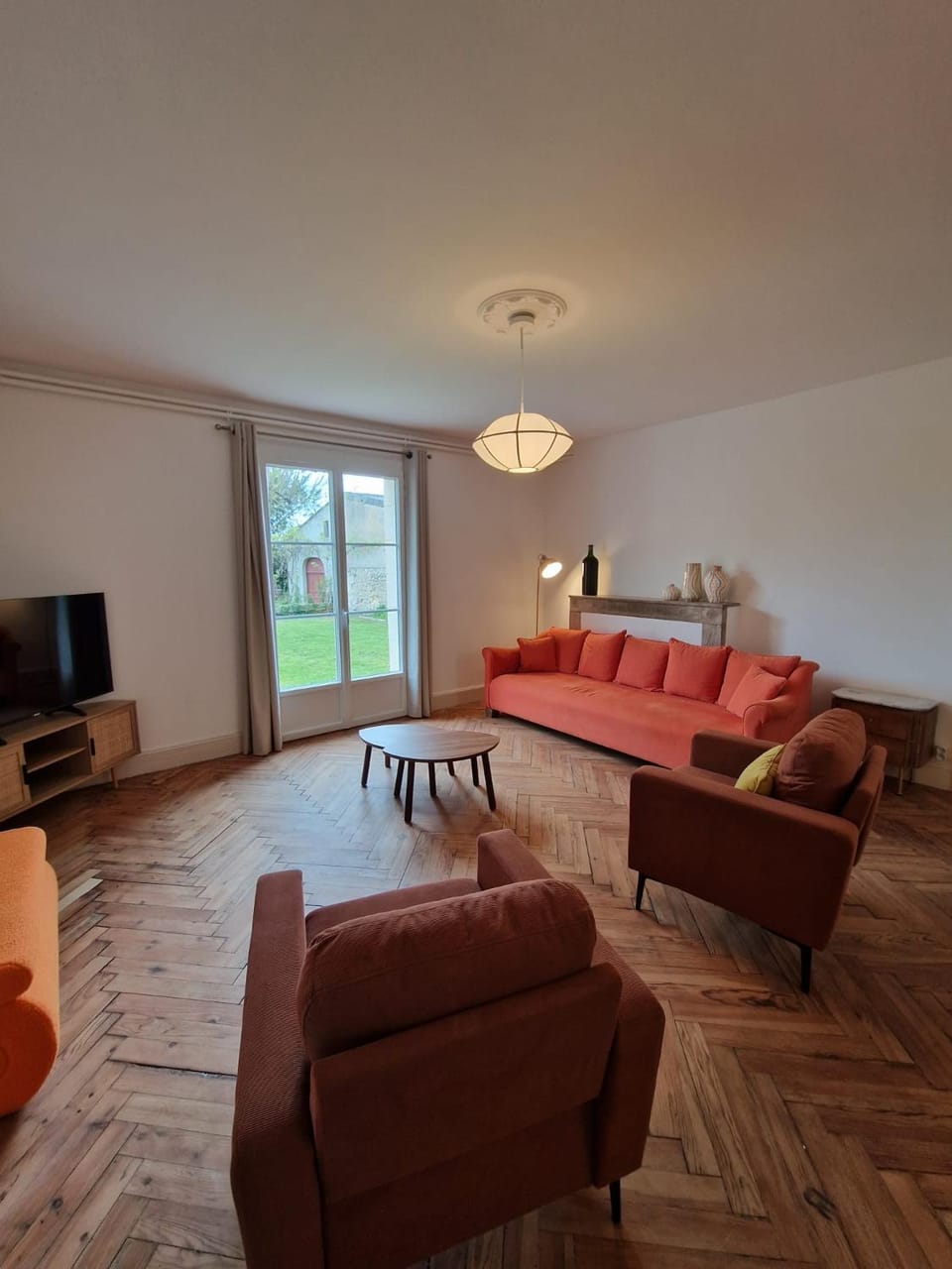 TV and multimedia, Living room
