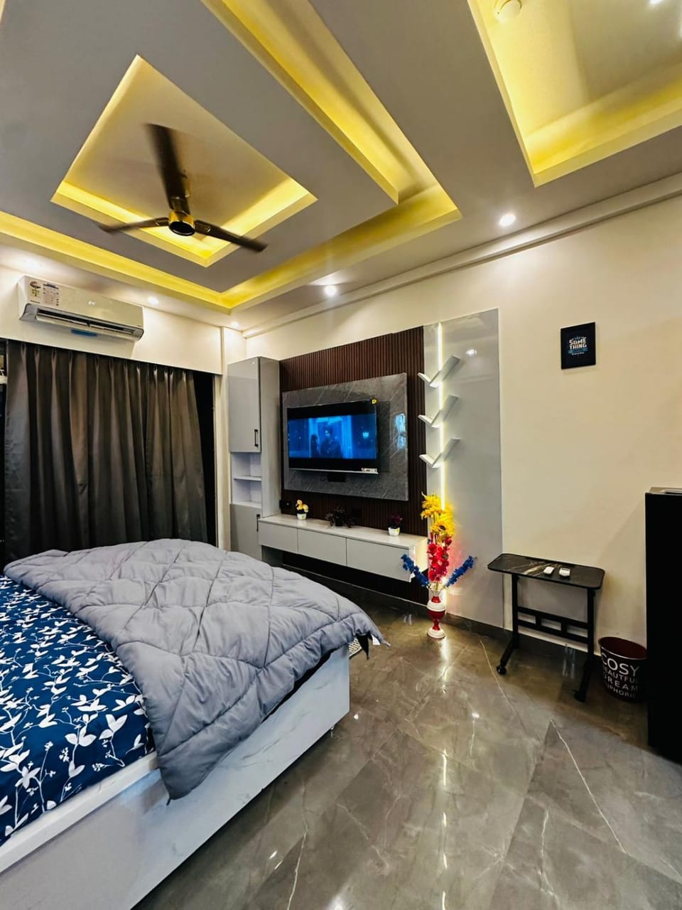 Hi studio Apartment in Noida