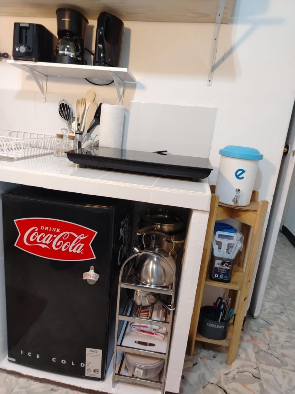 Coffee/tea facilities, Kitchen or kitchenette, minibar, toaster