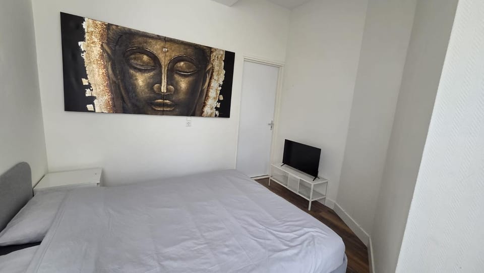 Perfectly Located, Surprisingly Quiet Apartment in Gouda