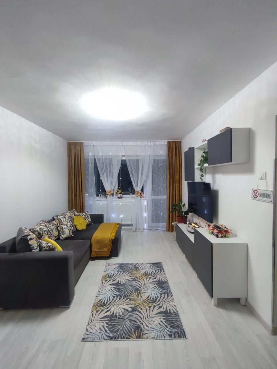 The Cozy West Apartment Apartment in Bucharest