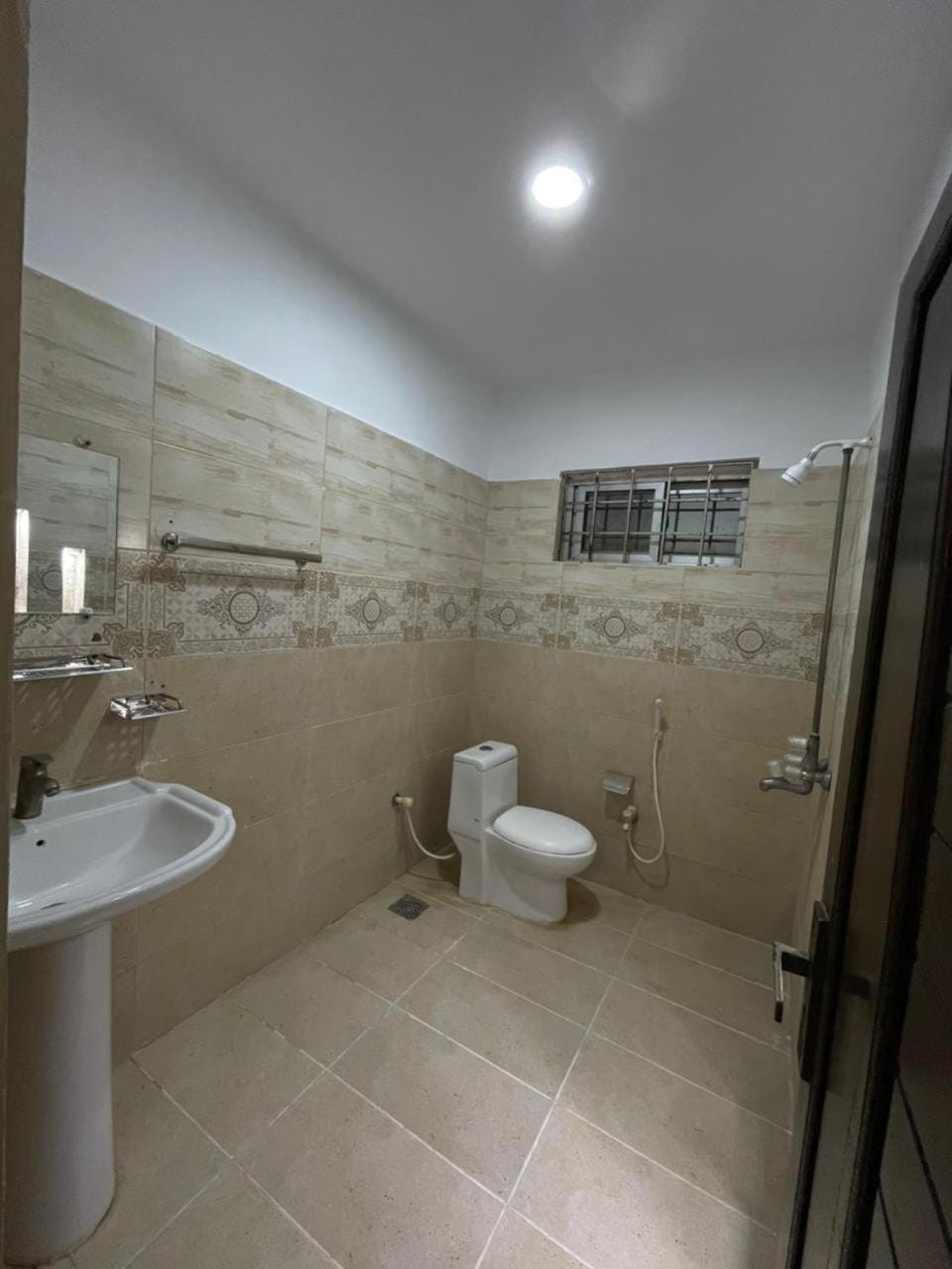 Rose Family Lodges Bed and Breakfast in Islamabad