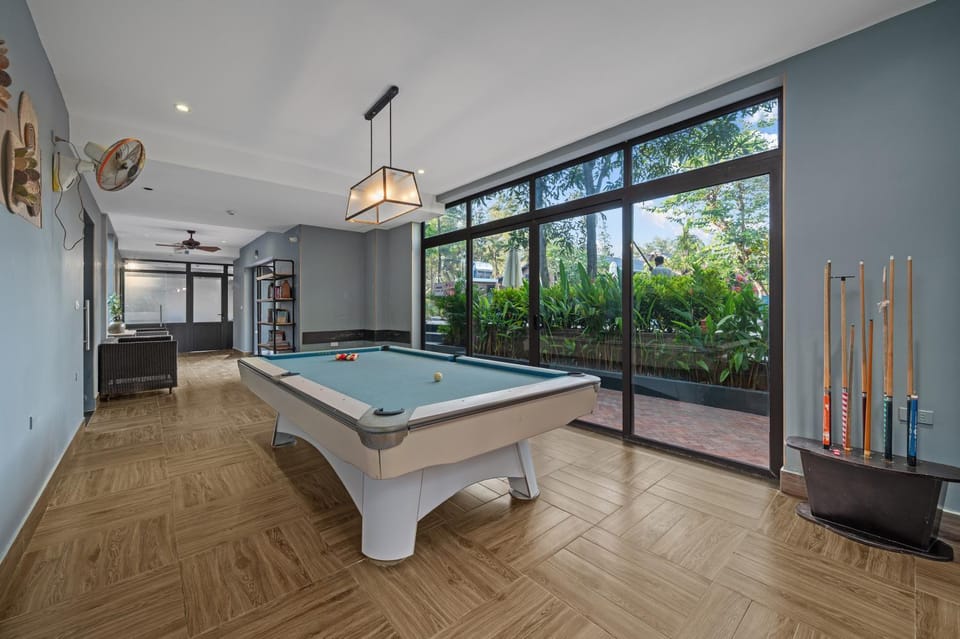 Billiard