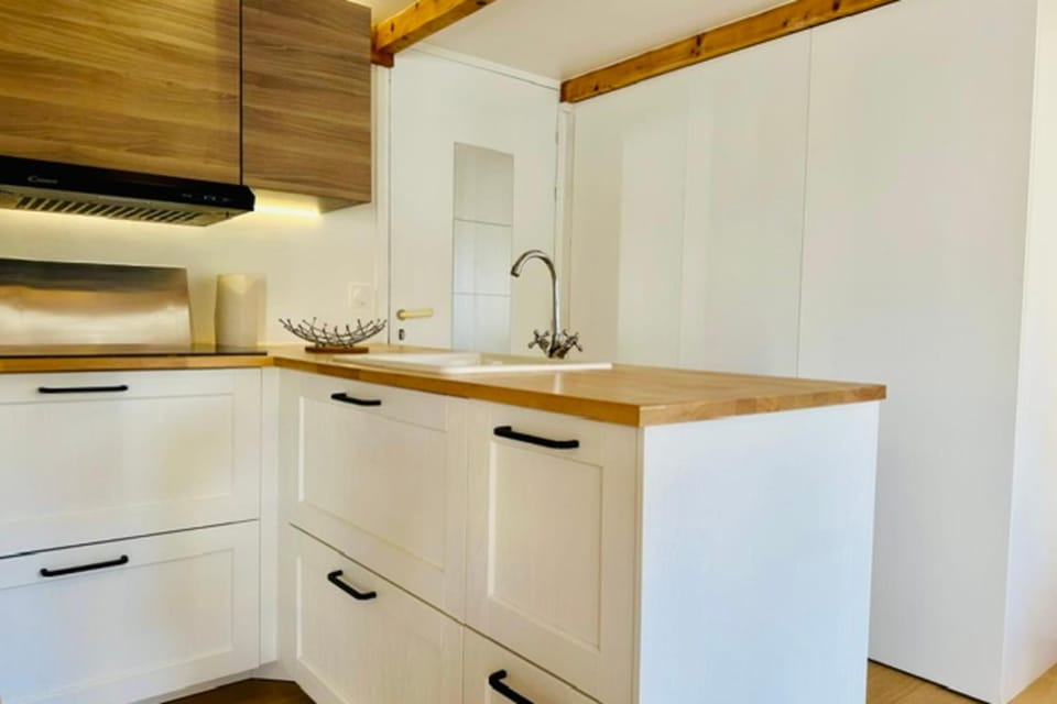 Studio with Lantern Tower view near beach Apartment in La Rochelle