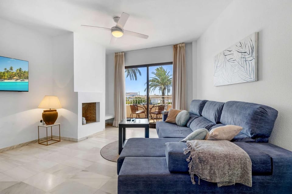 Sunny pool view apartment - ref 68 Apartment in Costa del Sol