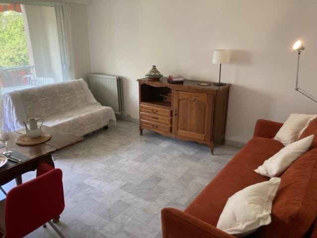 Grotte des Fées Apartment in Hyères