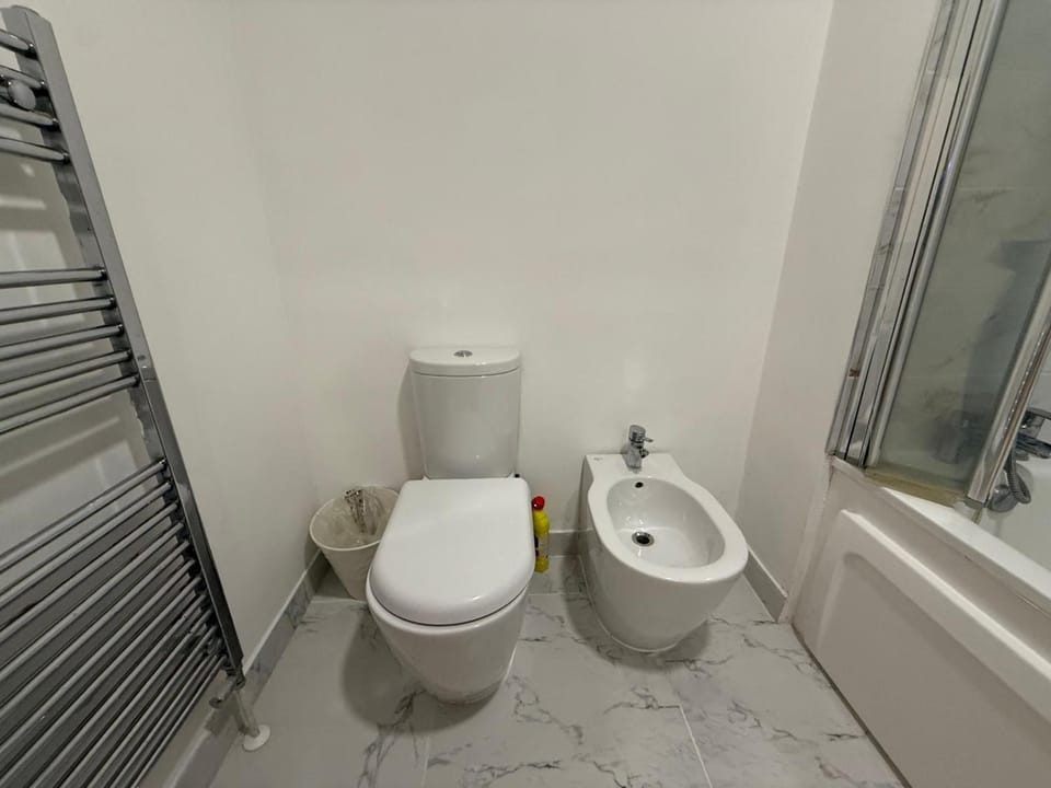 Modern Flat Near Harrods for 6 Apartment in City of Westminster