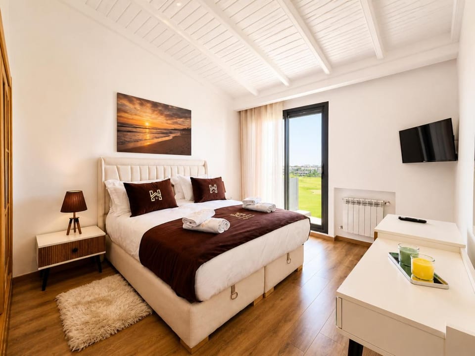 Villa au California Golf Resort - Homecity Signature Villa in Casablanca-Settat