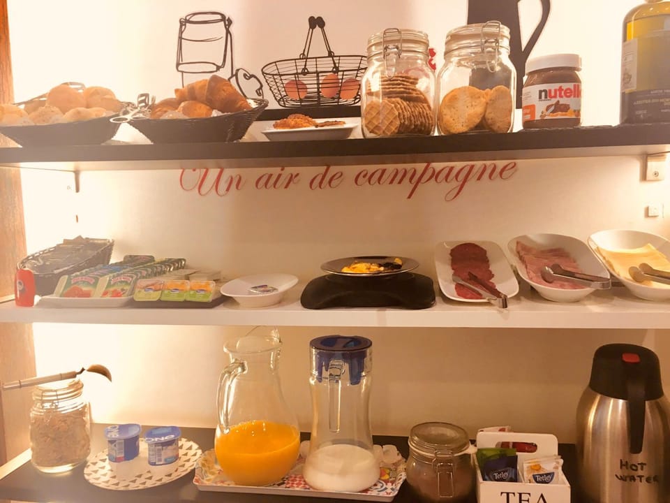Continental breakfast