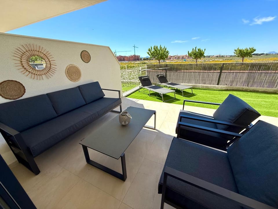 Garden, Balcony/Terrace