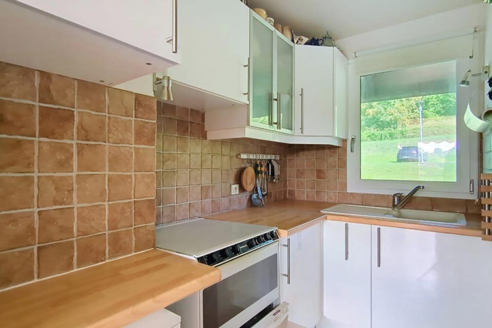 South-facing golf view apartment with balcony Apartment in Houlgate