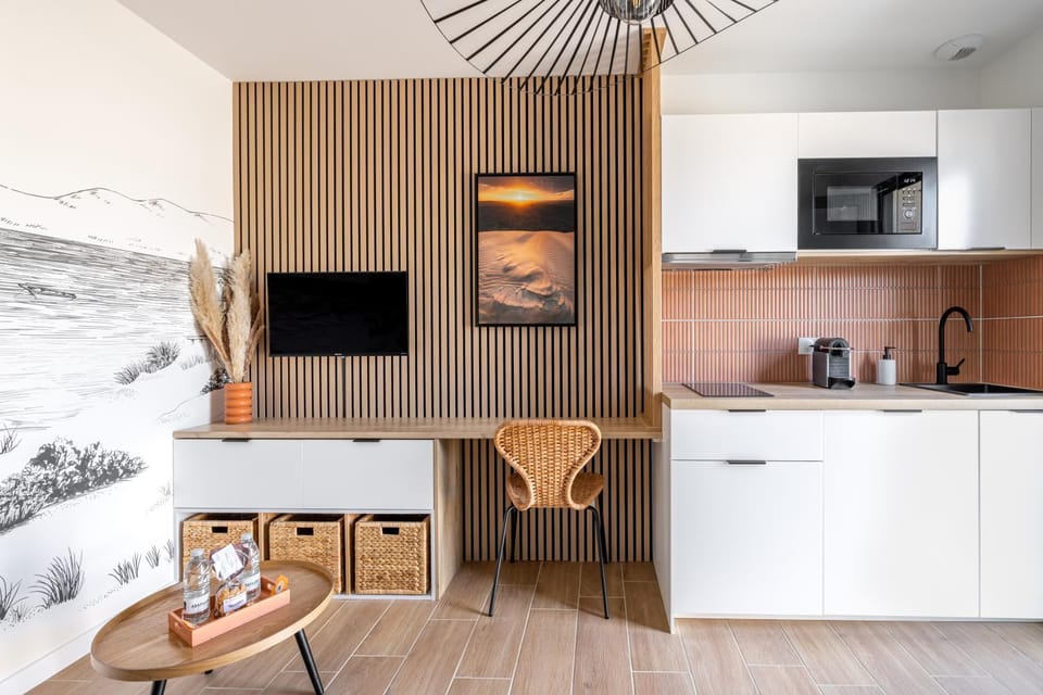 TV and multimedia, Coffee/tea facilities, Kitchen or kitchenette