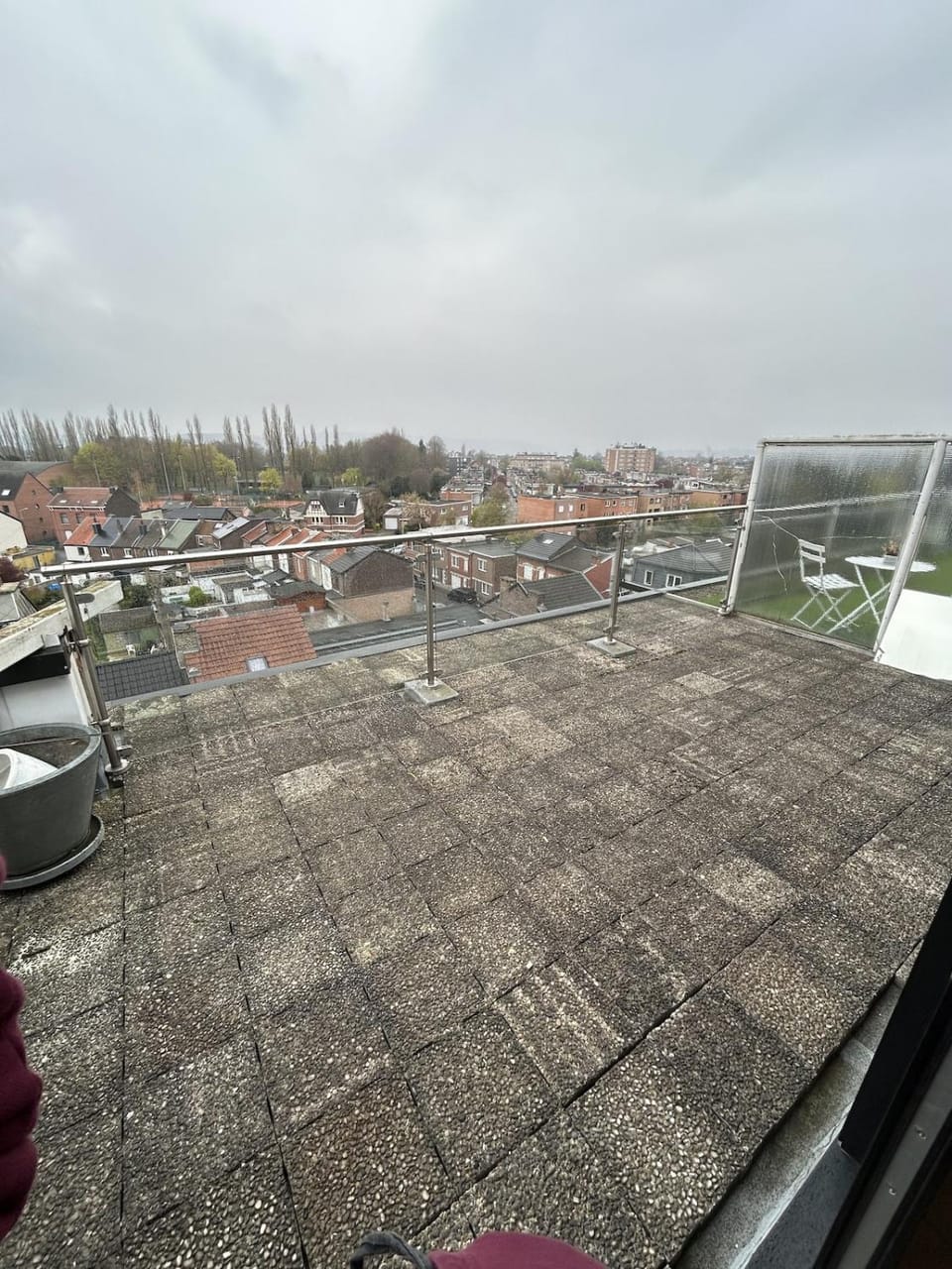 Cozy and bright penthouse in a great location Apartment in Liège