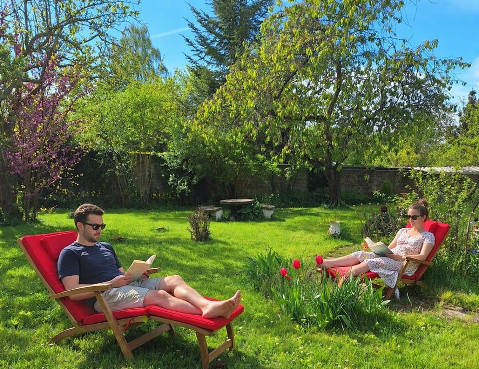 Spring, People, Natural landscape, Garden, Garden view, sunbed