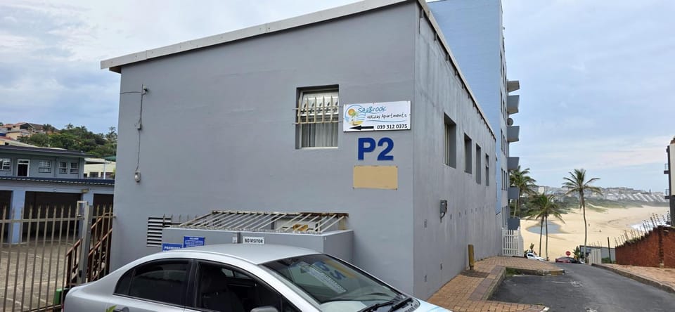 Property building, Street view, Parking