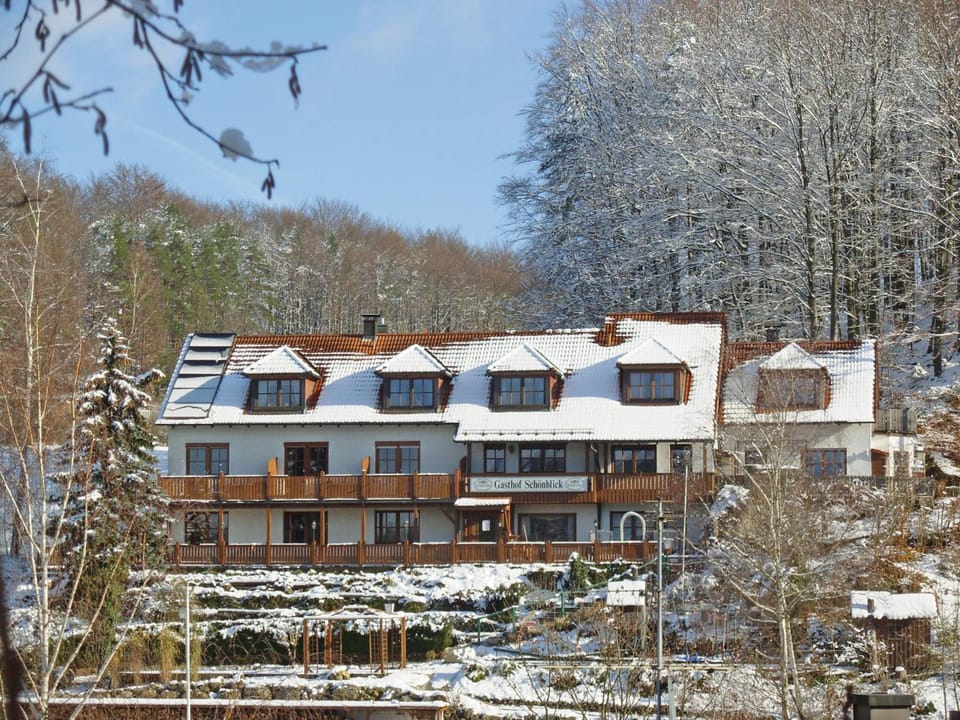 Property building, Winter