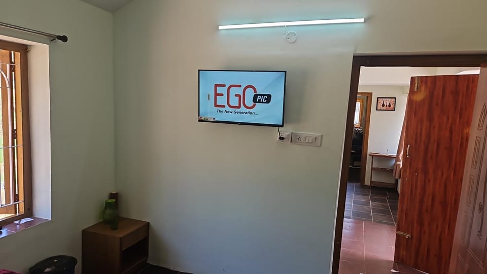 Communal lounge/ TV room, TV and multimedia