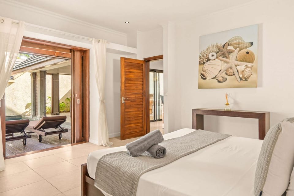Villa Luma - Intimate Tropical Retreat Grand Baie Villa in Grand Baie