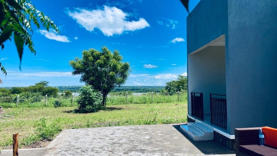 Enjoy luxury in the wild ! Apartment in Uganda