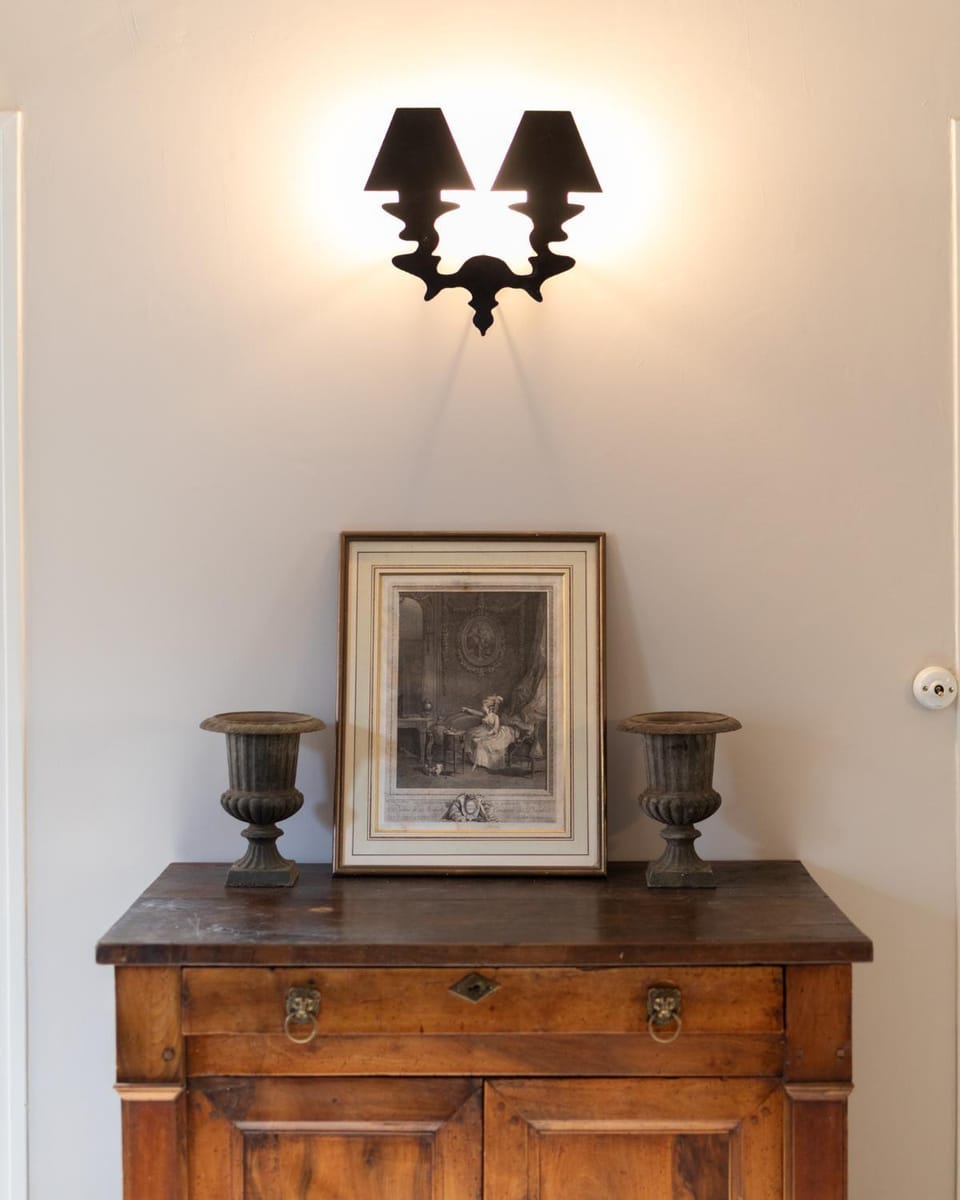 Living room, Decorative detail