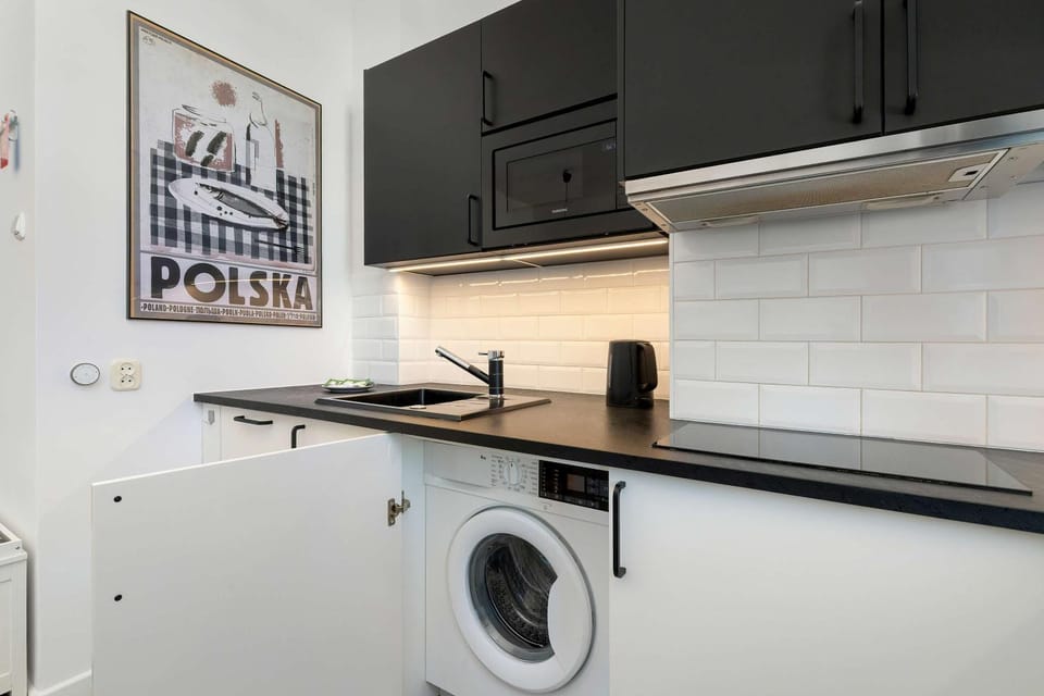 Kitchen or kitchenette, dishwasher, pet friendly, stove, washing machine