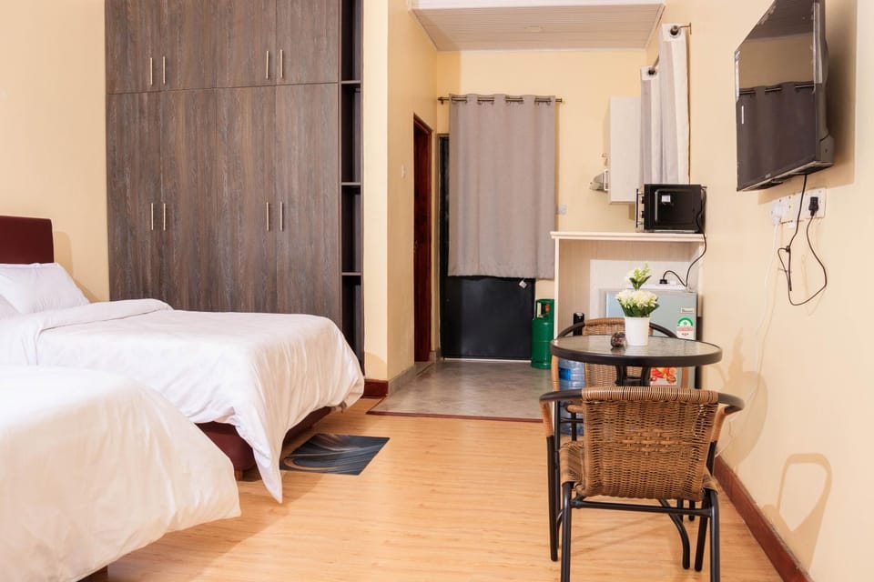 Photo of the whole room, Bedroom