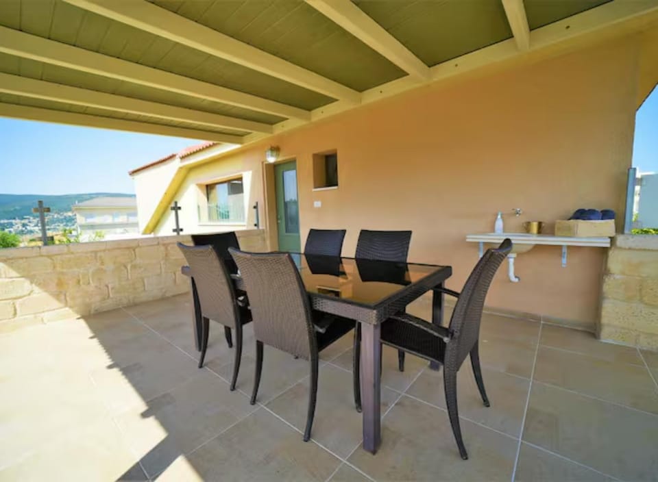 Property building, Patio, Day, Natural landscape, View (from property/room), Balcony/Terrace, Seating area, Dining area